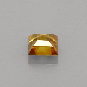 Sphène Doré naturelle Carré, 0.42 ct, VS