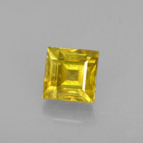 Sphène or naturelle carré, 0,64 ct, VS-SI