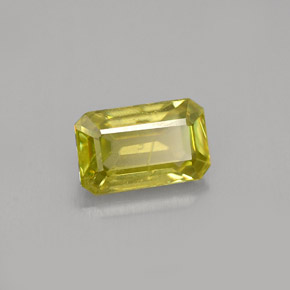 Sphène jaune naturelle taille émeraude, 1,25 ct, VS