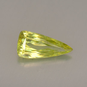 Sphène vert naturelle trillion, 0,74 ct, VS