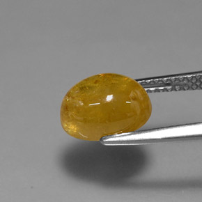 Sphène jaune naturelle coupe ovale, 3,24 ct, translucide