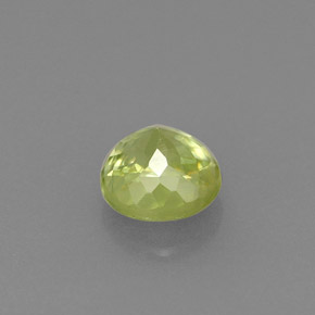 Sphène Vert naturelle Coupe roude, 0.48 ct, VS