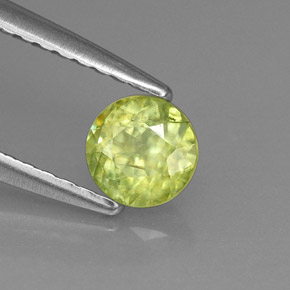 Sphène vert naturelle coupe roude, 0,42 ct, VS