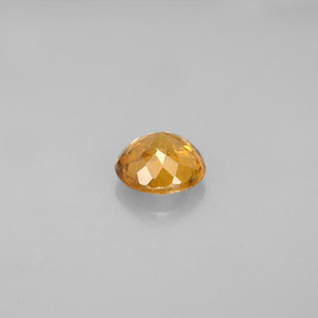 Sphène Orange Doré naturelle Coupe roude, 0.67 ct, VVS-VS