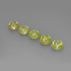 Achetez naturel ct vert sphène gems, coupe roude, en provenance sri lanka chez gemselect. en stock, livraison internationale!