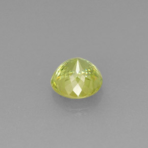 Sphène vert naturelle coupe roude, 0,59 ct, VS