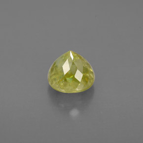 Sphène vert naturelle coupe roude, 1,21 ct, VS-SI