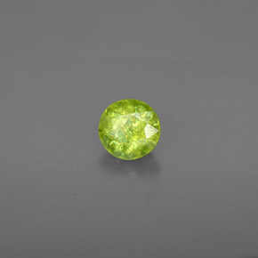 Sphène vert naturelle coupe roude, 1,45 ct, SI
