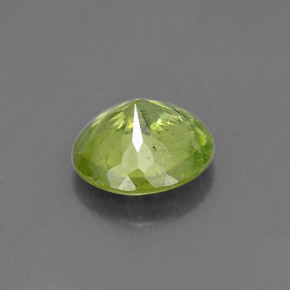 Sphène vert naturelle coupe roude, 0,99 ct, VS-SI