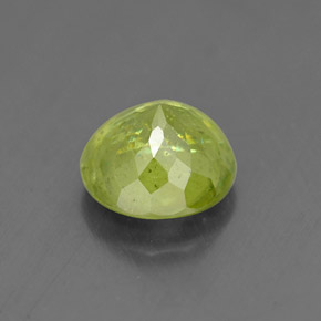 Sphène vert naturelle coupe roude, 1,76 ct, SI