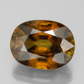Sphène multicolore naturelle coupe ovale, 7,00 ct, VVS