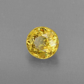 Sphène Jaune doré naturelle Coupe roude, 0.45 ct, VVS-VS