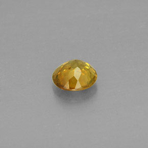 Sphène Jaune doré naturelle Coupe roude, 0.38 ct, VVS-VS