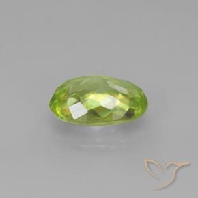 Sphène Vert clair naturelle ovale, 0.85 ct, Opaque