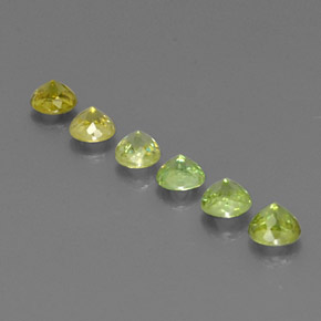 Achetez naturel ct vert sphène gems, coupe roude, en provenance sri lanka chez gemselect. en stock, livraison internationale!