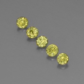 Achetez naturel ct vert sphène gems, coupe roude, en provenance sri lanka (ceylan) chez gemselect. en stock, livraison internationale!