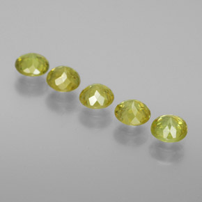 Achetez naturel ct Vert Doré Sphène gems, Coupe roude, En provenance Sri Lanka (Ceylan) chez GemSelect. En stock, livraison internationale!