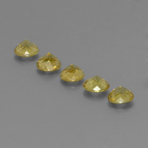 Achetez naturel ct Jaune doré Sphène gems, Coupe roude, En provenance Sri Lanka chez GemSelect. En stock, livraison internationale!
