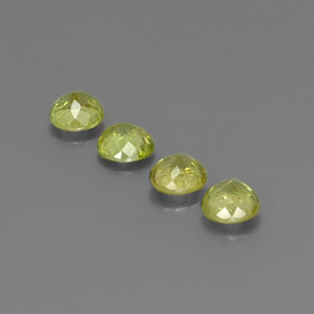 Achetez naturel ct vert sphène gems, coupe roude, en provenance sri lanka (ceylan) chez gemselect. en stock, livraison internationale!