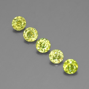 Achetez naturel ct vert sphène gems, coupe roude, en provenance sri lanka (ceylan) chez gemselect. en stock, livraison internationale!