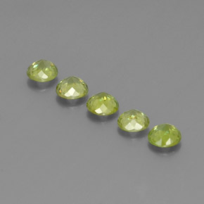 Achetez naturel ct vert sphène gems, coupe roude, en provenance sri lanka (ceylan) chez gemselect. en stock, livraison internationale!