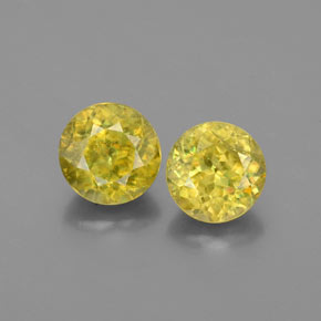 Achetez naturel ct Vert Doré Sphène gems, Coupe roude, En provenance Sri Lanka (Ceylan) chez GemSelect. En stock, livraison internationale!