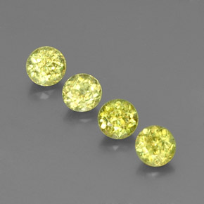Achetez naturel ct vert sphène gems, coupe roude, en provenance sri lanka (ceylan) chez gemselect. en stock, livraison internationale!