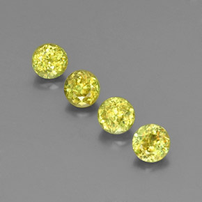 Achetez naturel ct vert sphène gems, coupe roude, en provenance sri lanka (ceylan) chez gemselect. en stock, livraison internationale!