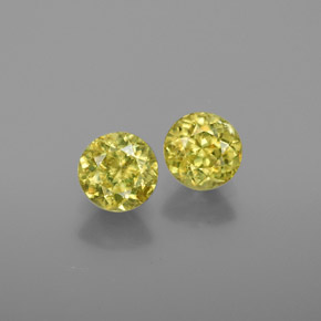 Achetez naturel ct vert sphène gems, coupe roude, en provenance sri lanka (ceylan) chez gemselect. en stock, livraison internationale!