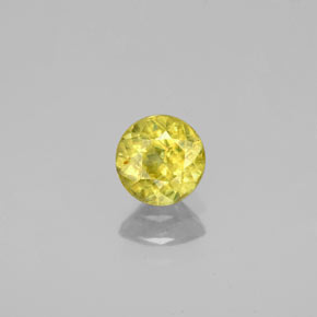 Sphène Vert Doré naturelle Coupe roude, 0.67 ct, SI