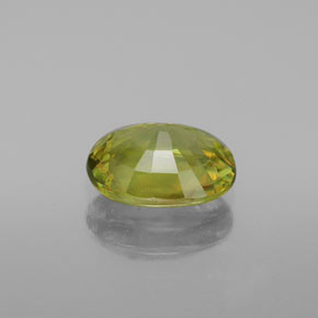 Sphène vert naturelle coupe ovale, 1,60 ct, VVS-VS