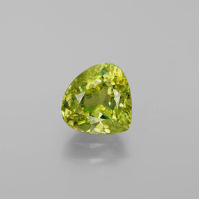 Sphène vert naturelle en forme de poire, 2,37 ct, VS-SI