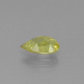 Sphène Vert Doré naturelle En forme de poire, 1.44 ct, VS-SI