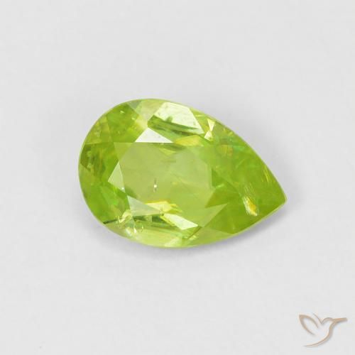 Sphène Vert clair naturelle En forme de poire, 0.67 ct, VS-SI