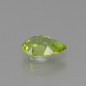 Sphène vert naturelle en forme de poire, 1,33 ct, VS