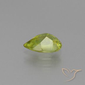Sphène Jaune citron naturelle En forme de poire, 1.10 ct, VS