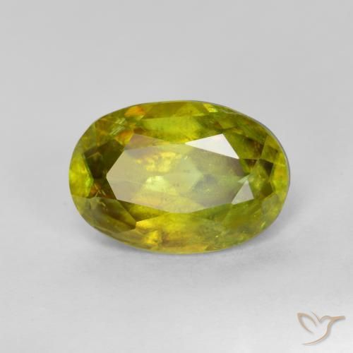Sphène Jaune moyen naturelle ovale, 1.40 ct, SI