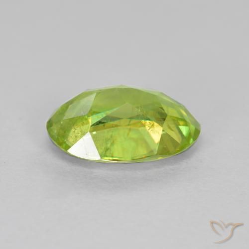 Sphène Jaune citron vif naturelle Coupe ovale, 1,24 ct, SI