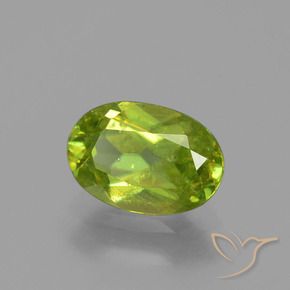 Sphène Vert clair naturelle Coupe ovale, 1.30 ct, SI