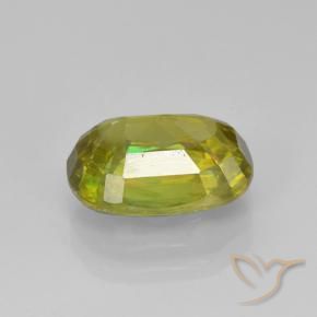 Sphène vert naturelle coupe ovale, 2,70 ct, VS