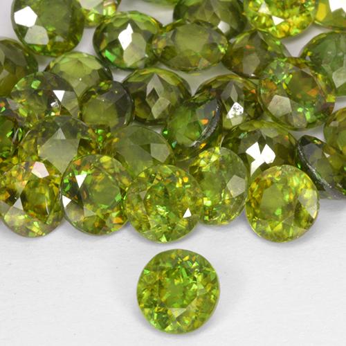 Sphène Forêt verte naturelle Tour, 0.45 ct, VS