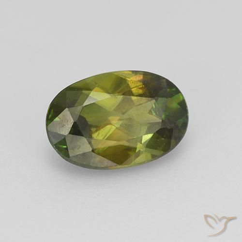 Sphène Vert moyen-foncé naturelle ovale, 0.89 ct, VVS-VS