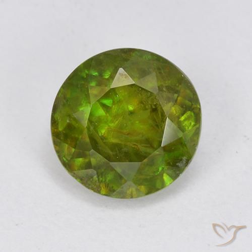Sphène vert naturelle coupe roude, 1,21 ct, VS-SI