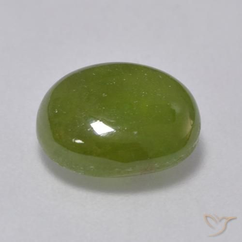 Sphène Vert foncé naturelle ovale, 2.75 ct, Translucide