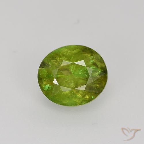 1.19ct Naturel Forêt verte Sphène, ovale, VS-SI