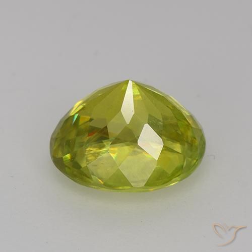 Sphène Jaune moyen naturelle ovale, 2.65 ct, VS-SI