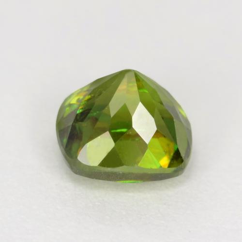 Sphène Forêt verte naturelle Coupe coussin, 0.80 ct, SI