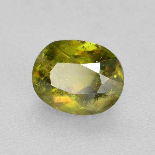 Sphène vert naturelle coupe ovale, 0,54 ct, VS-SI