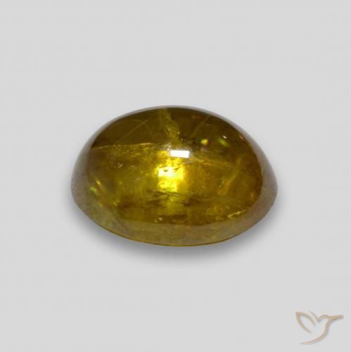 Sphène Doré naturelle ovale, 2.63 ct, Transparent