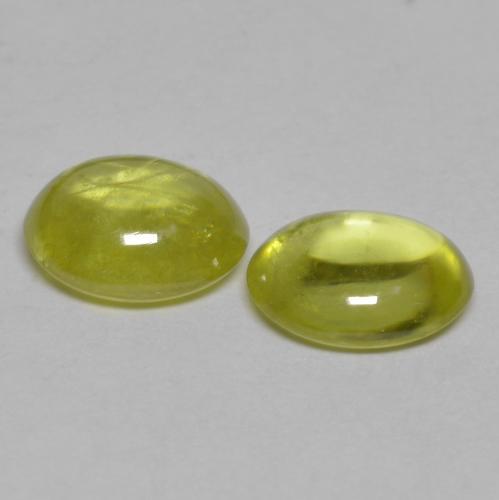 Achetez naturel 2.09ct Jaune verdâtre Sphène gems, Coupe ovale, En provenance Sri Lanka chez GemSelect. En stock, livraison internationale!
